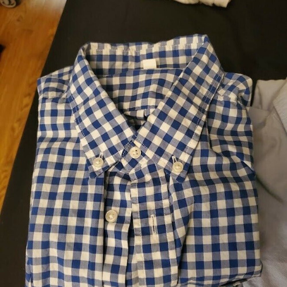 Uniqlo Button Down (Men's Small)